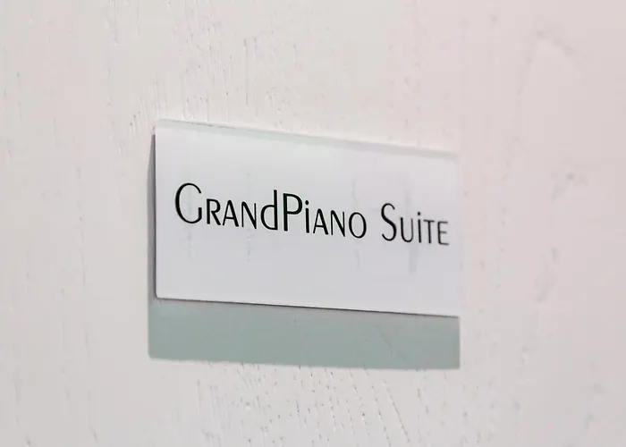 Maison Degli Artisti Rome