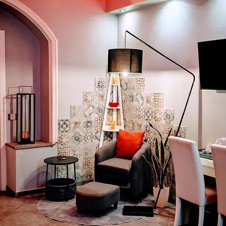 Πανσιόν Maison Degli Artisti 2*